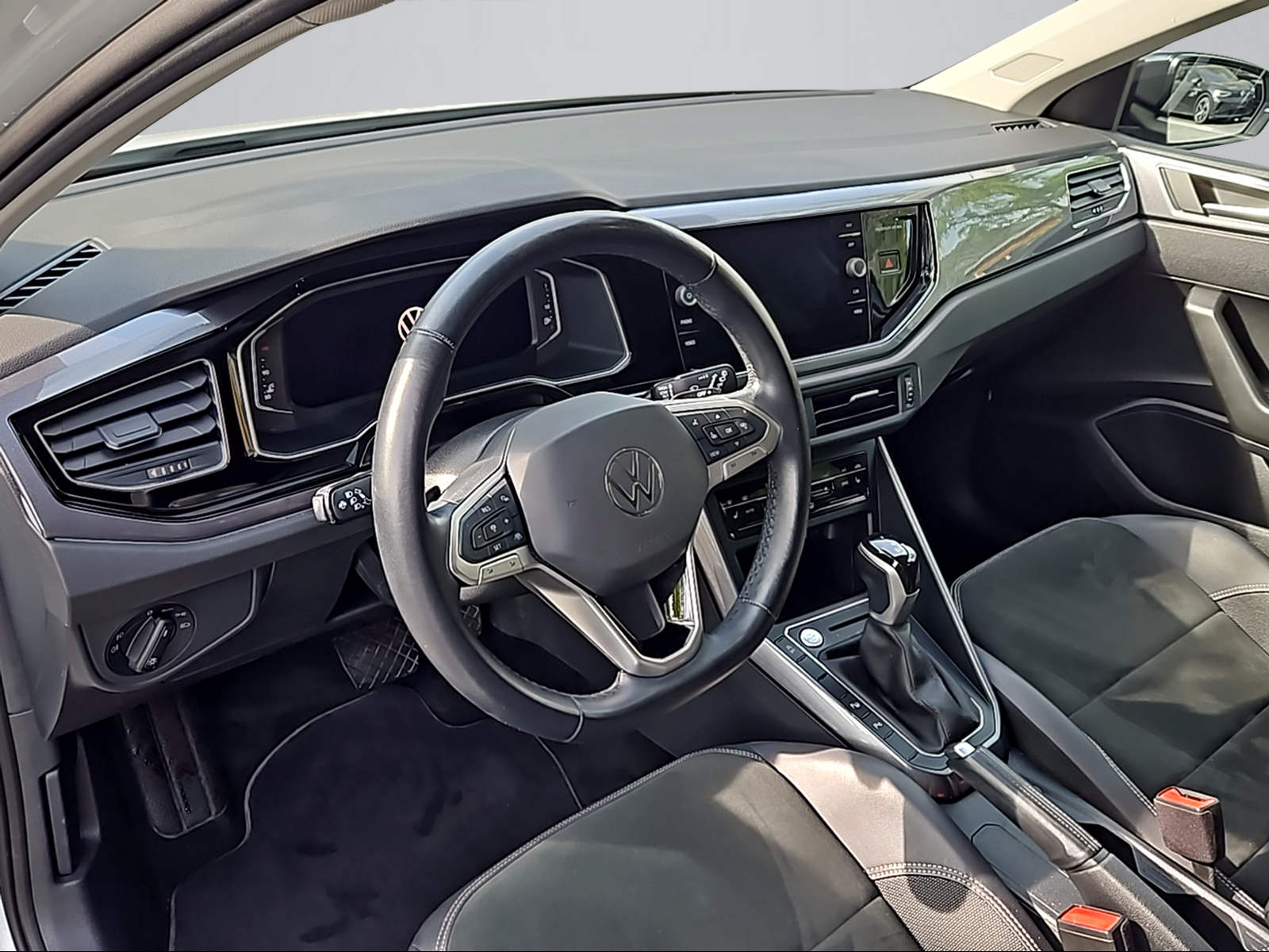 VW Polo 1.0 TSI Style DSG-image-9