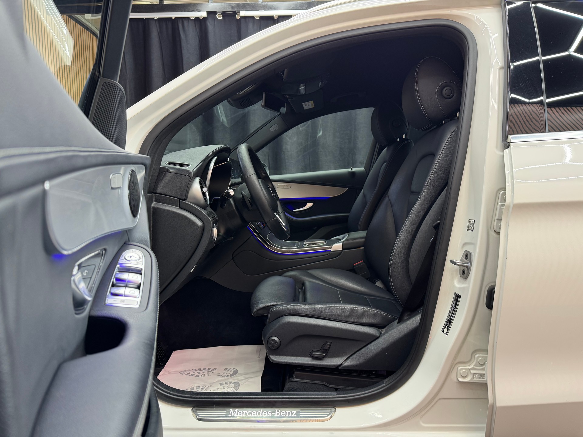 MERCEDES-BENZ GLC 220 d 4m *ab CHF 319.-/ Monat*-image-10