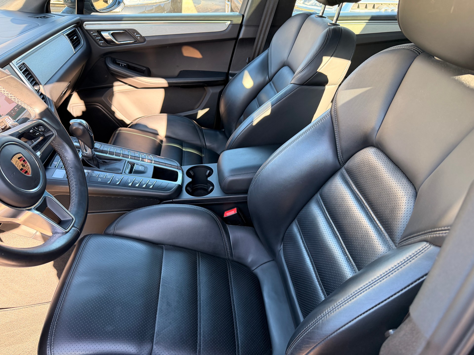 PORSCHE Macan S PDK-image-7