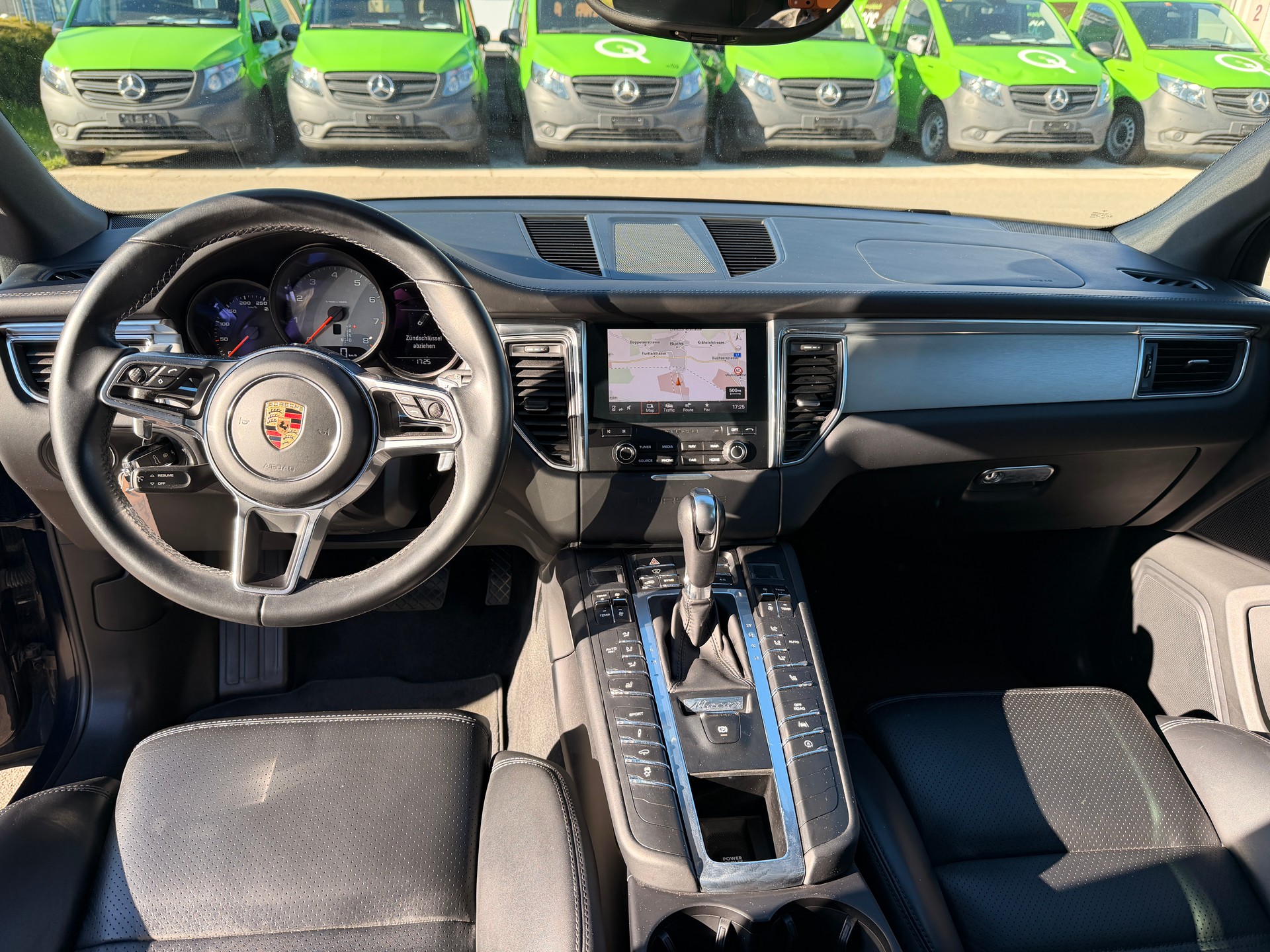 PORSCHE Macan S PDK-image-5