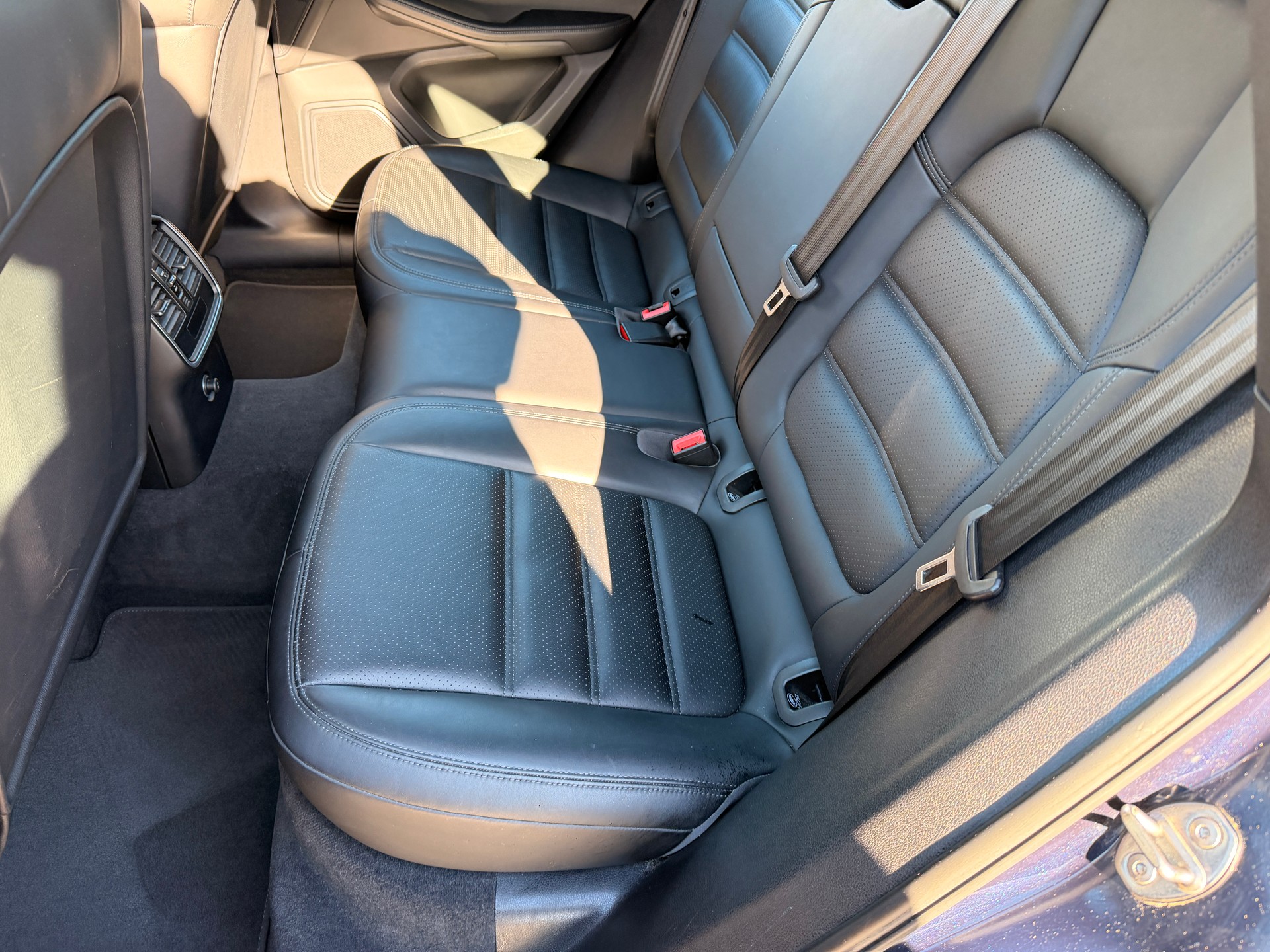 PORSCHE Macan S PDK-image-8