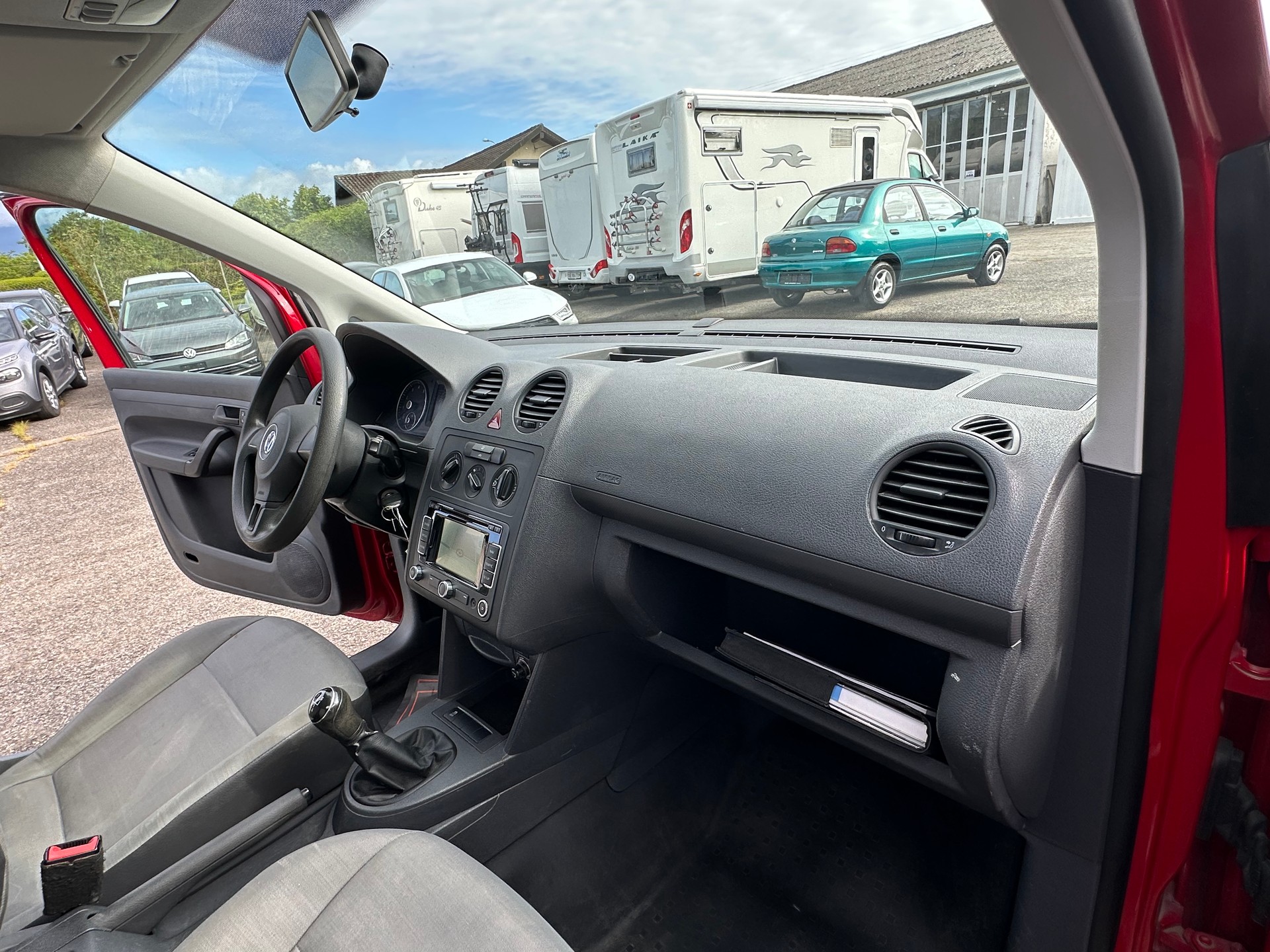 VW Caddy 1.2 TSI Entry-image-18