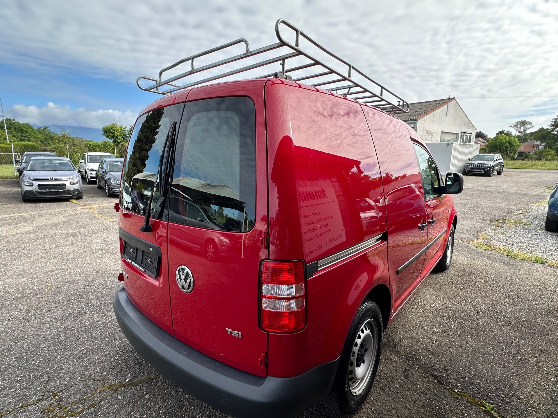 VW Caddy 1.2 TSI Entry-image-7