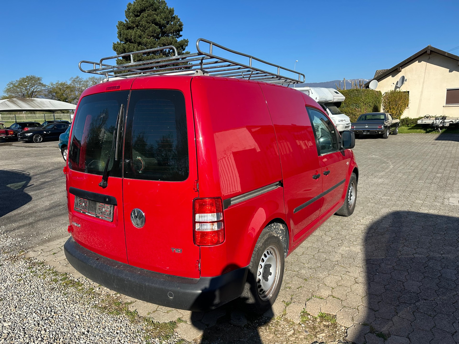 VW Caddy 1.2 TSI Entry-image-3