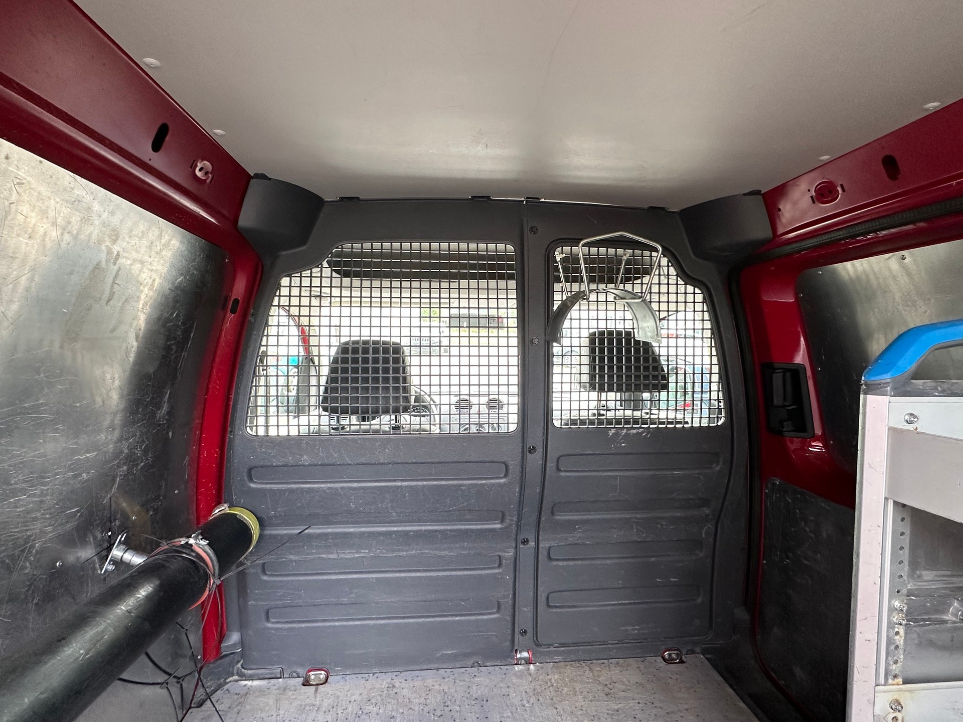 VW Caddy 1.2 TSI Entry-image-11