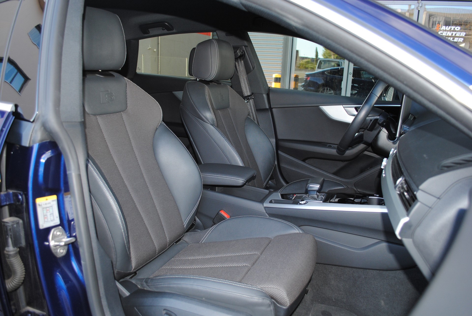 AUDI A5 Sportback 45 TFSI S-Line S-tronic quattro-image-16