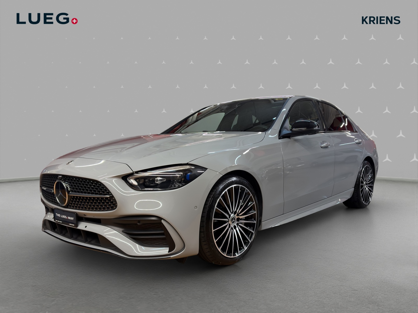 MERCEDES-BENZ C 300 d 4M - AMG / DISTRONIC / 360 Grad Kamera / Panorama-Dach-image-0