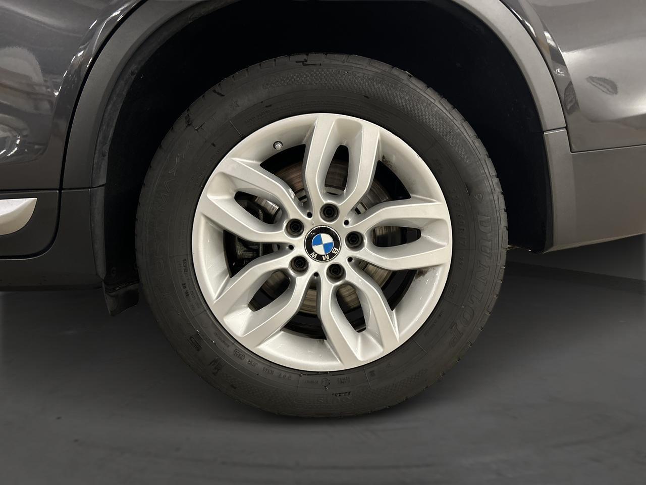 BMW X4 20d xDrive X Line-image-8