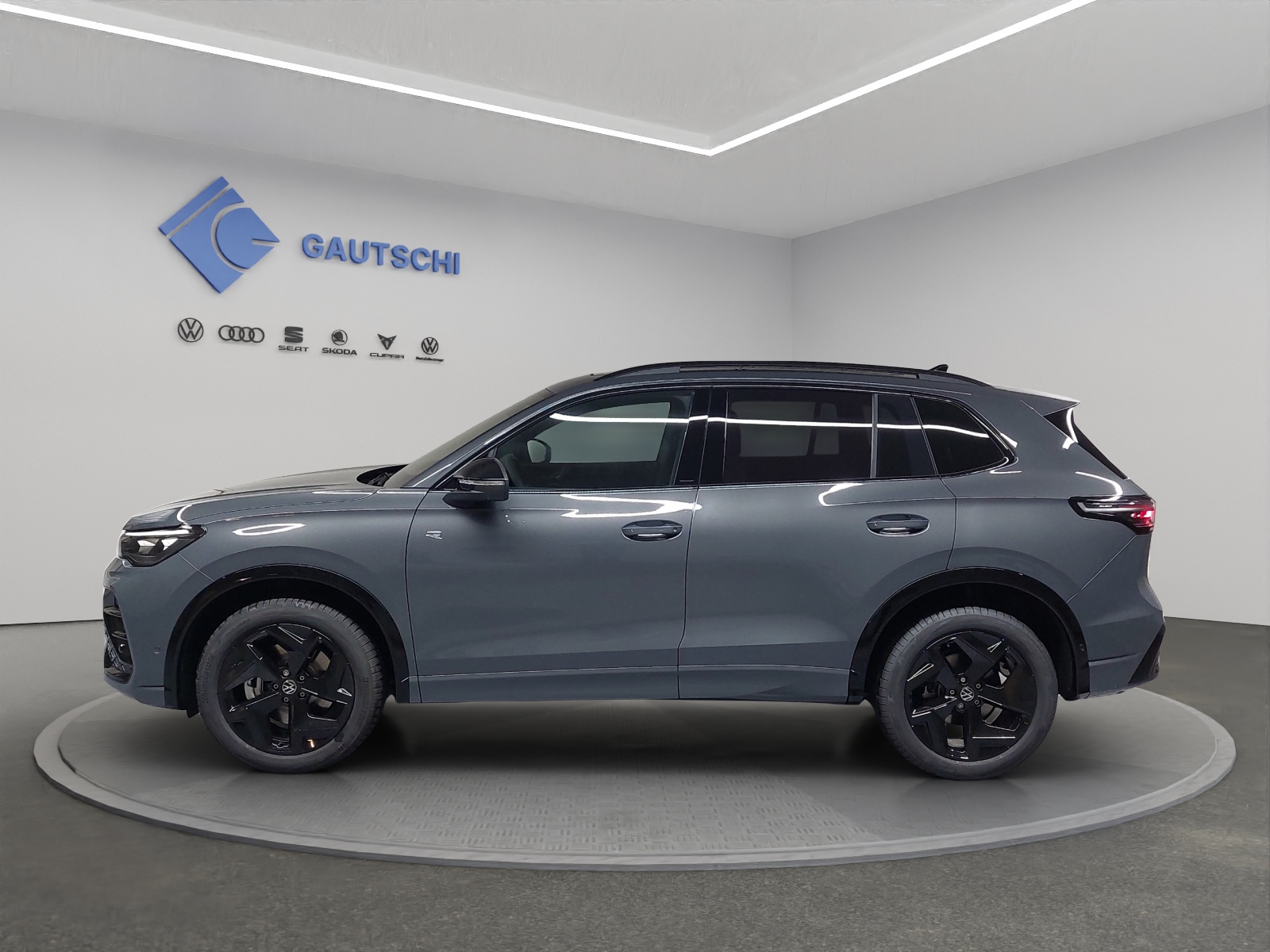 VW Tiguan 2.0 TDI SCR R-Line 4Motion DSG-image-1