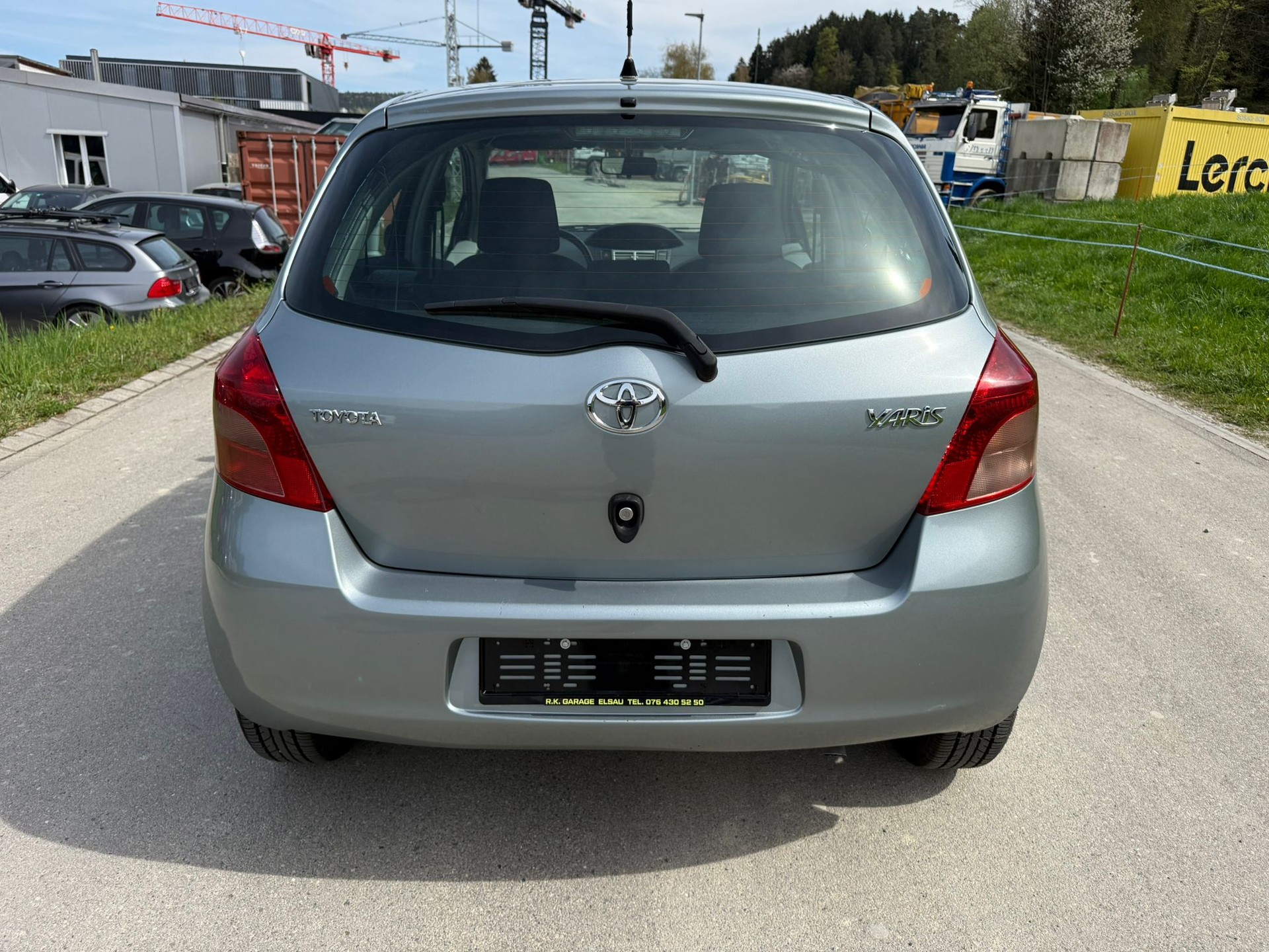 TOYOTA Yaris 1.3 Linea Sol-image-8