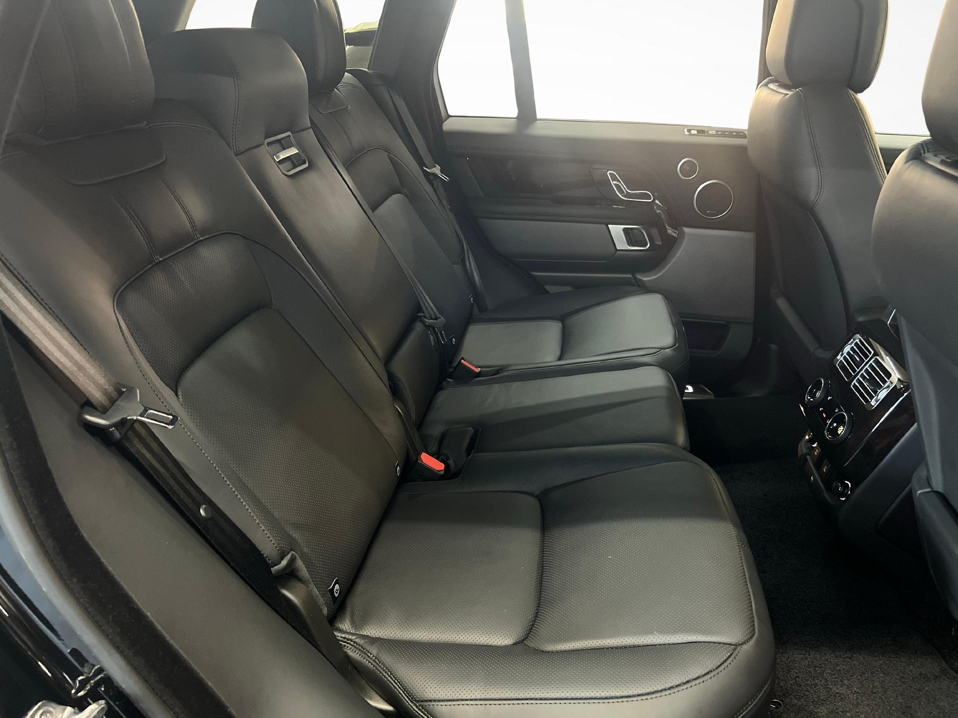 LAND ROVER Range Rover 5.0 V8 SC Vogue-image-11