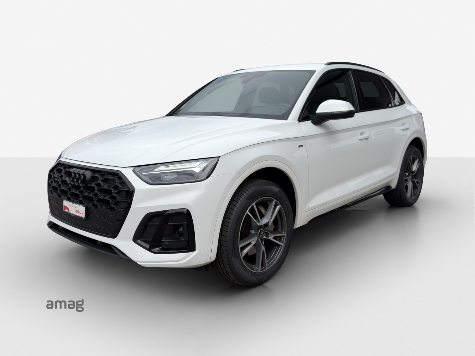 AUDI Q5 45 TFSI S-line quattro S-tronic-image-0