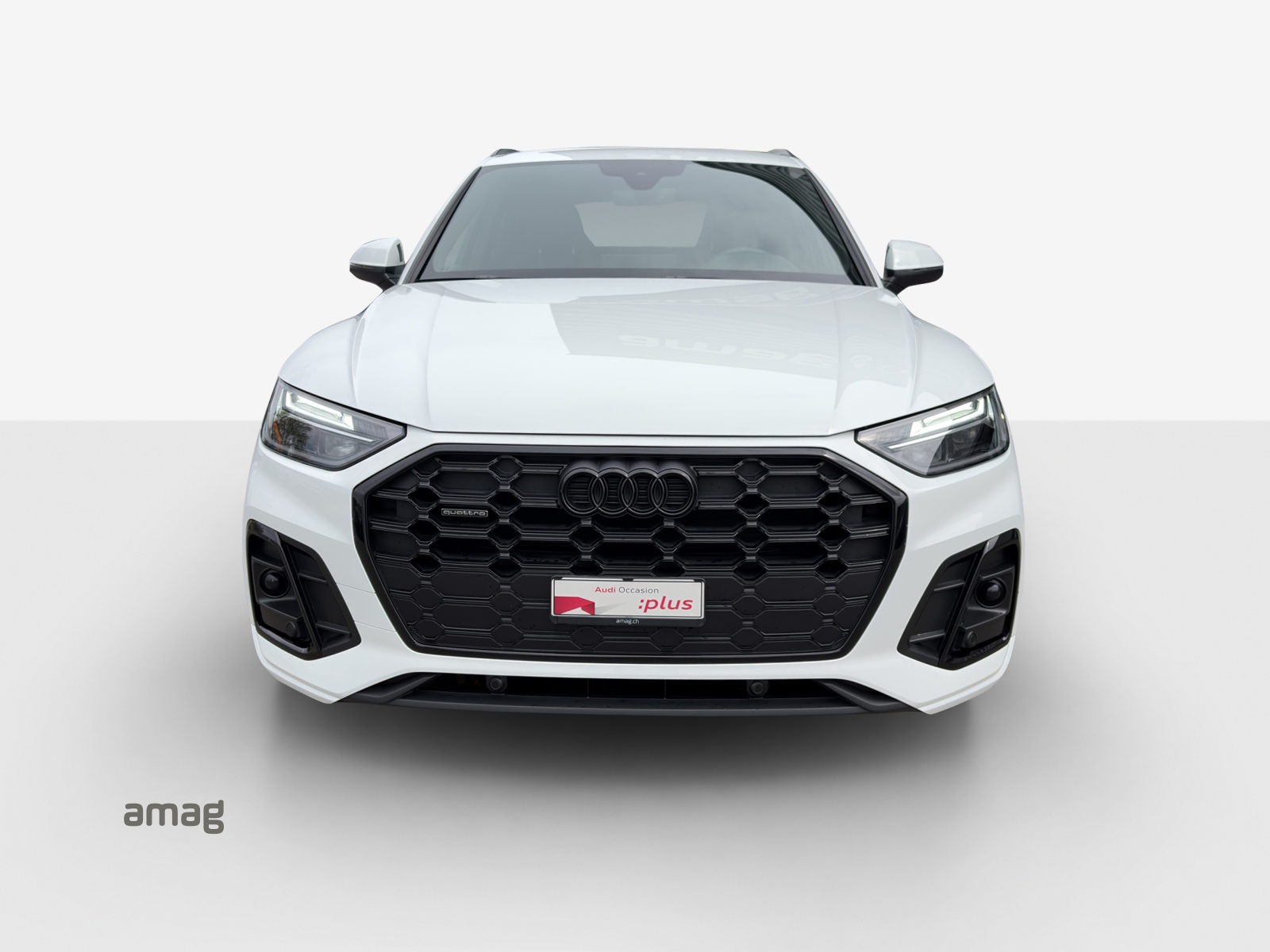 AUDI Q5 45 TFSI S-line quattro S-tronic-image-6