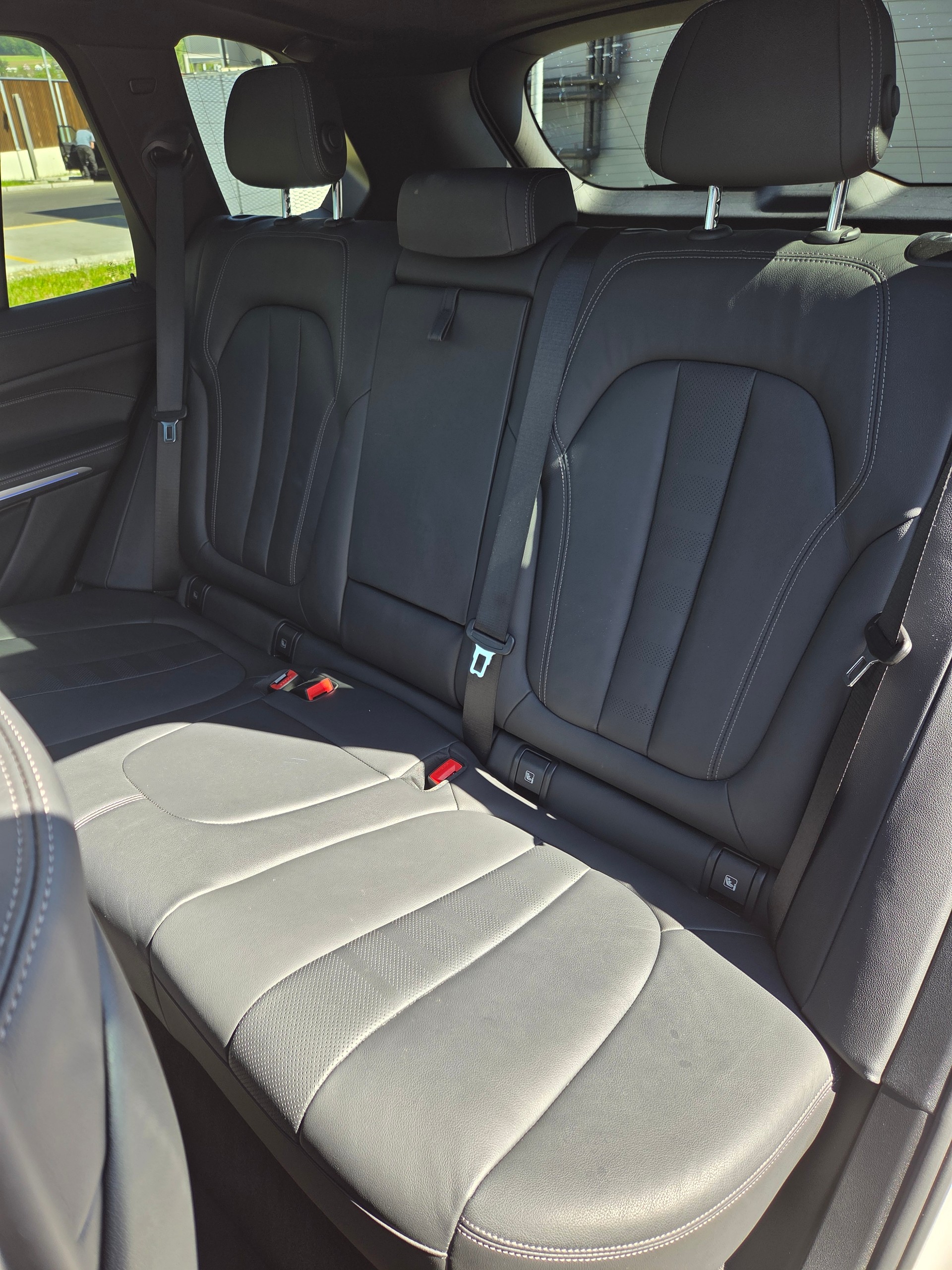 BMW X5 xDrive 48V 30d M Sport Steptronic-image-8