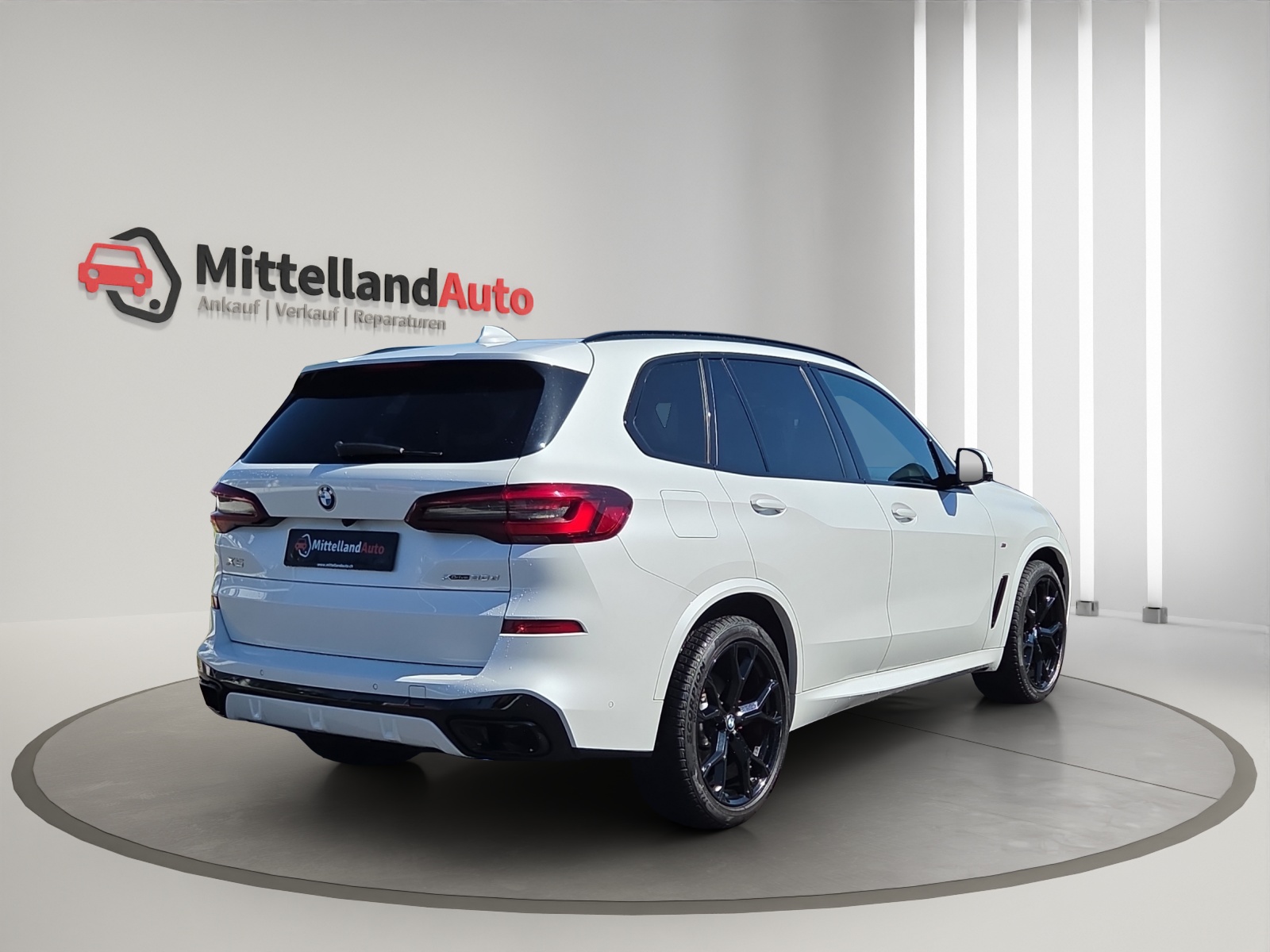 BMW X5 xDrive 48V 30d M Sport Steptronic-image-11