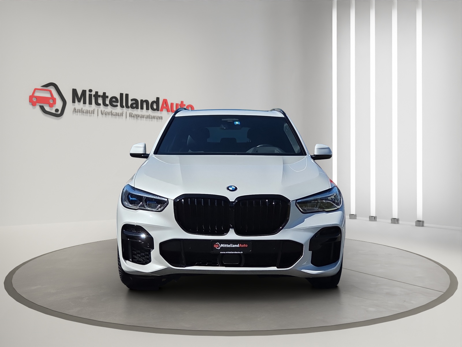 BMW X5 xDrive 48V 30d M Sport Steptronic-image-1