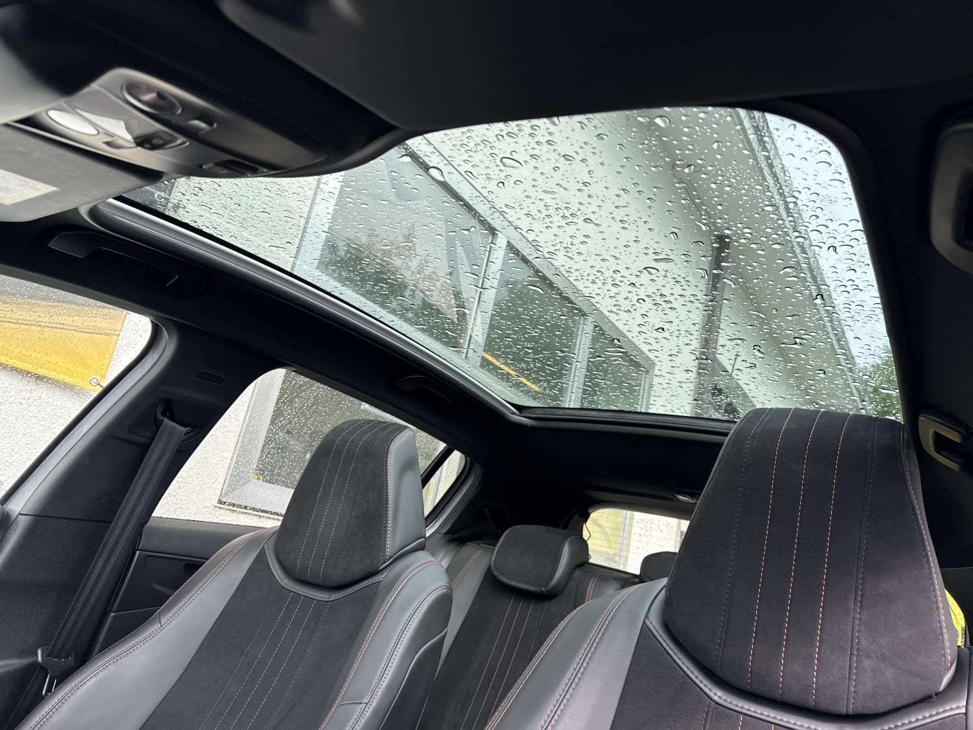 PEUGEOT 308 2.0 BlueHDI GT Line Automat-image-13
