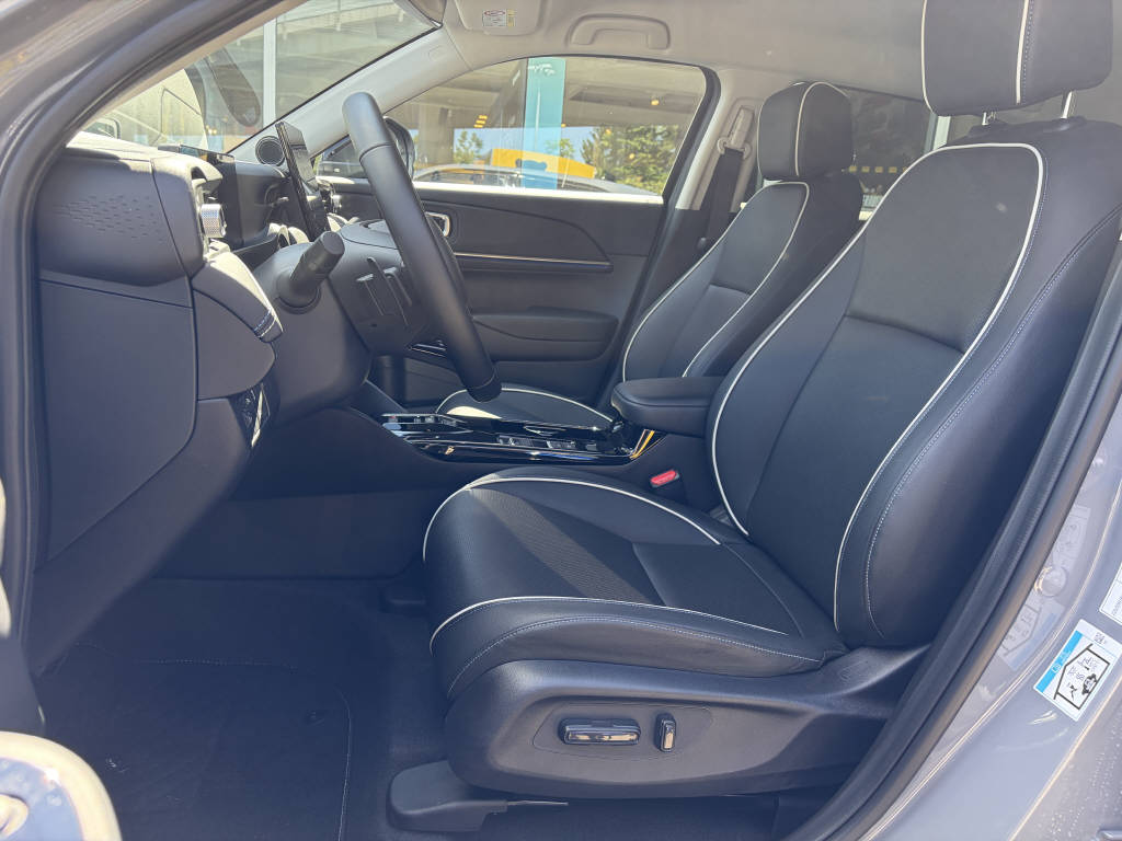 HONDA Ny1 Elegance-image-5