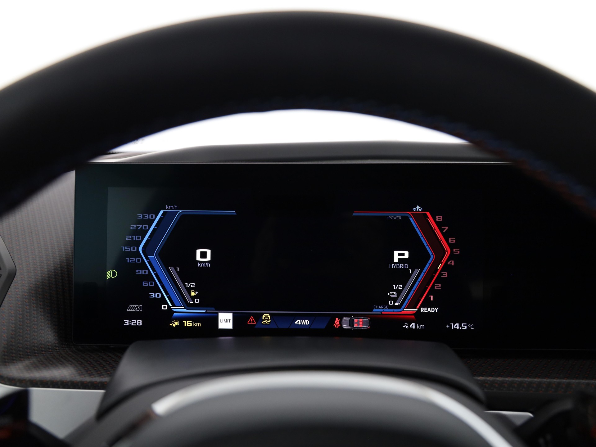 BMW XM Label Plug-in Hybrid-image-16