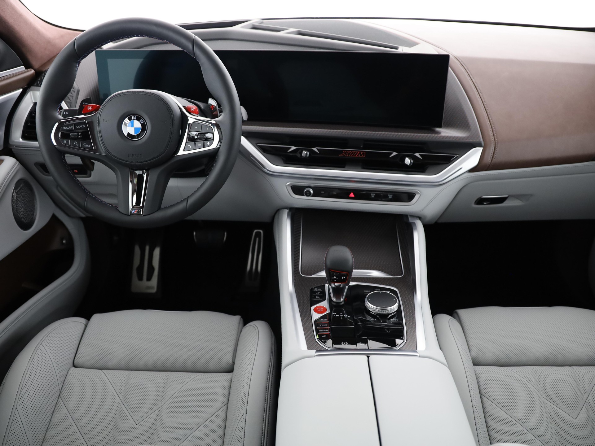 BMW XM Label Plug-in Hybrid-image-17