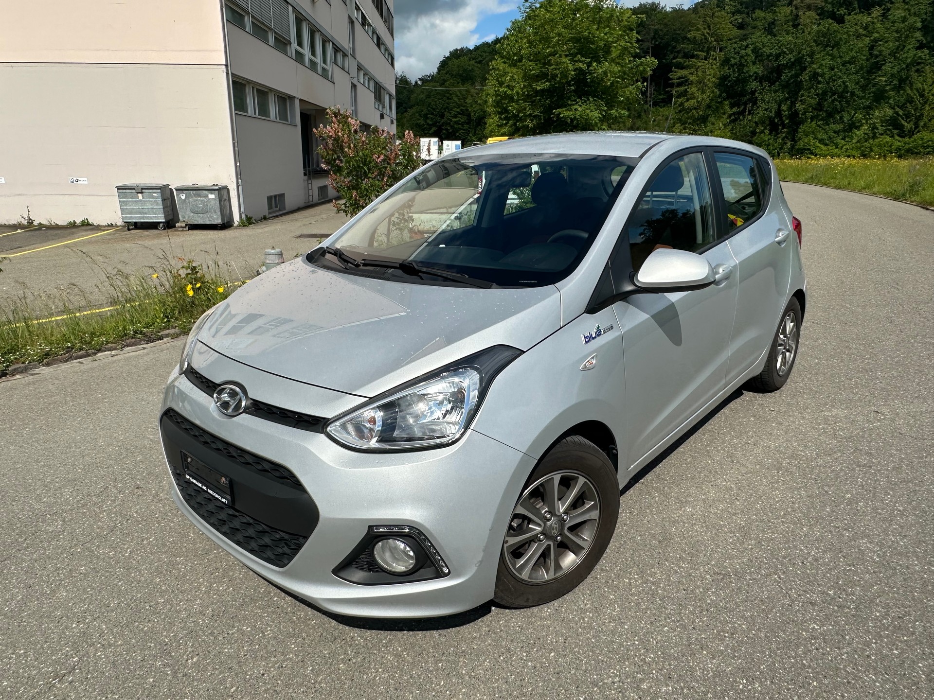 HYUNDAI i10 1.0 Amplia Frisch ab MFK 14.05.2026-showroom-element-2