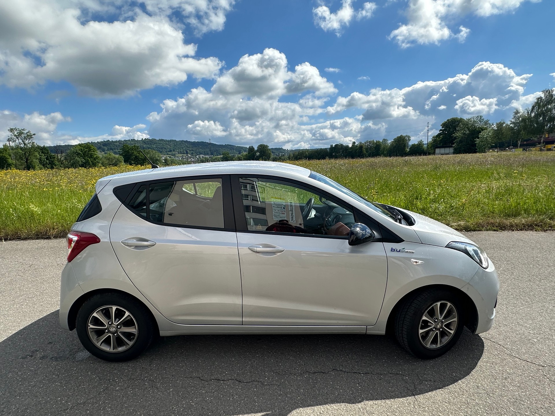 HYUNDAI i10 1.0 Amplia Frisch ab MFK 14.05.2026-image-5