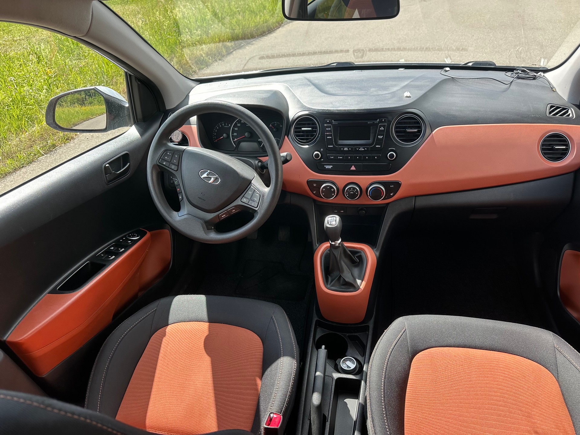 HYUNDAI i10 1.0 Amplia Frisch ab MFK 14.05.2026-image-11