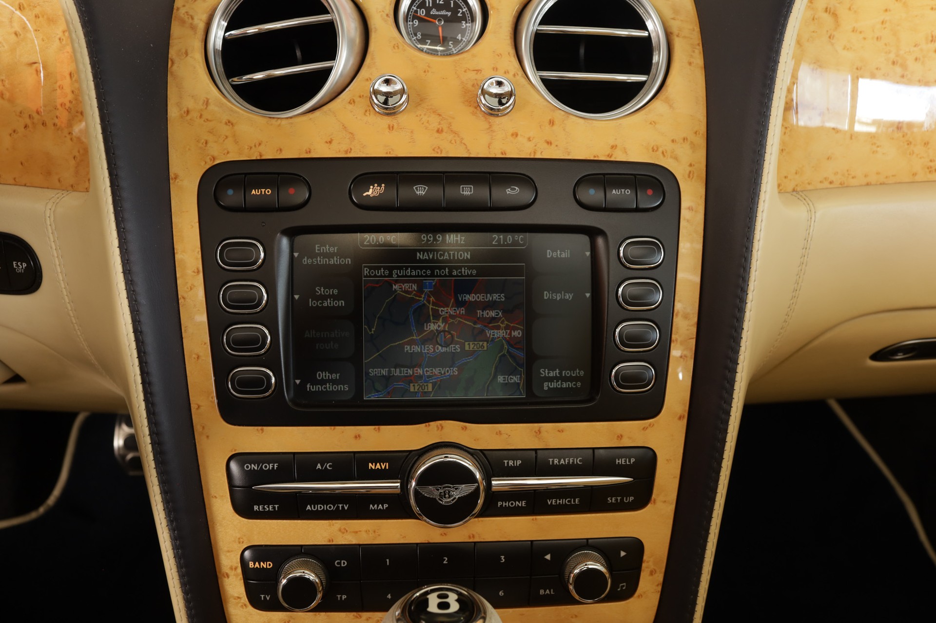 BENTLEY Continental GTC 6.0-image-16