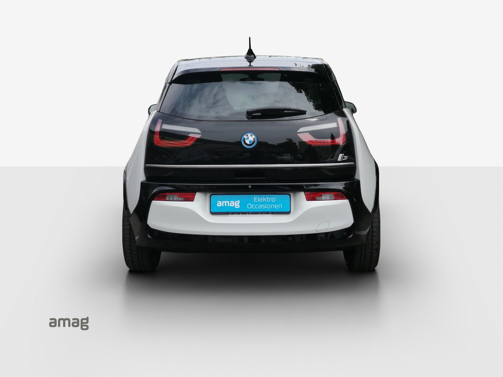 BMW i3 (120Ah) Fleet Edition-image-4
