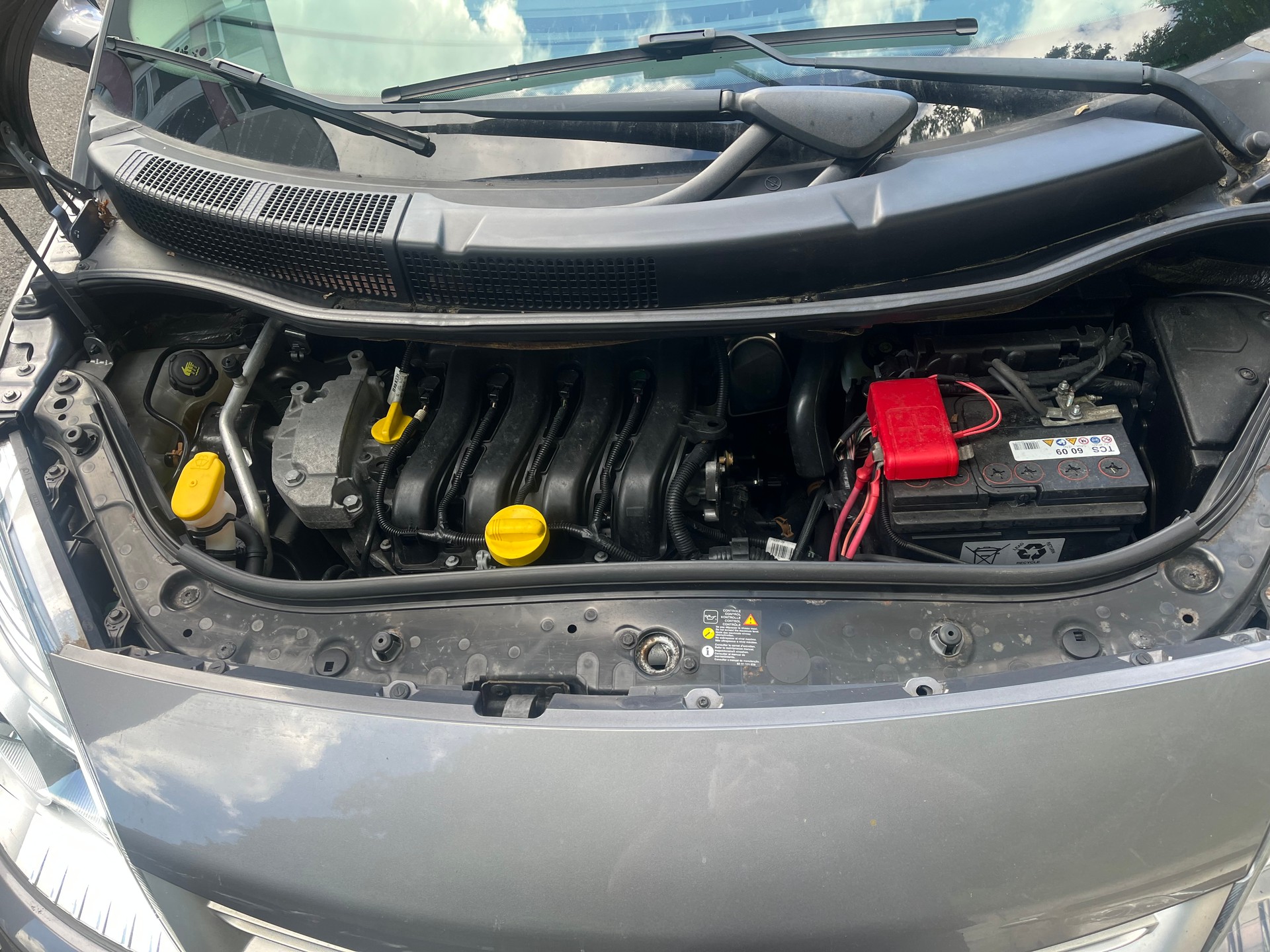 RENAULT Scénic 1.6 16V Expression-image-14