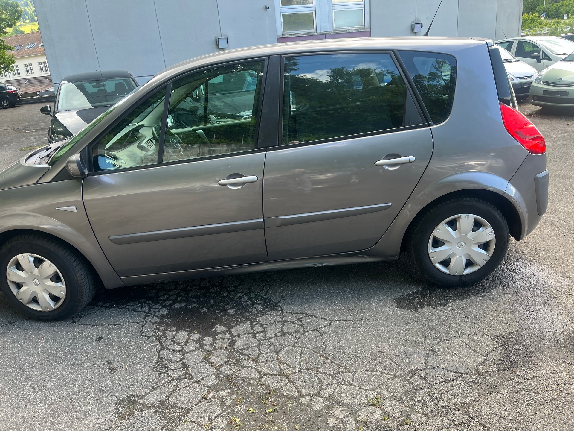 RENAULT Scénic 1.6 16V Expression-image-5