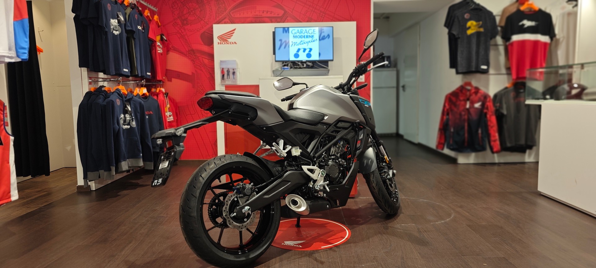HONDA CB 125 R-showroom-element-2