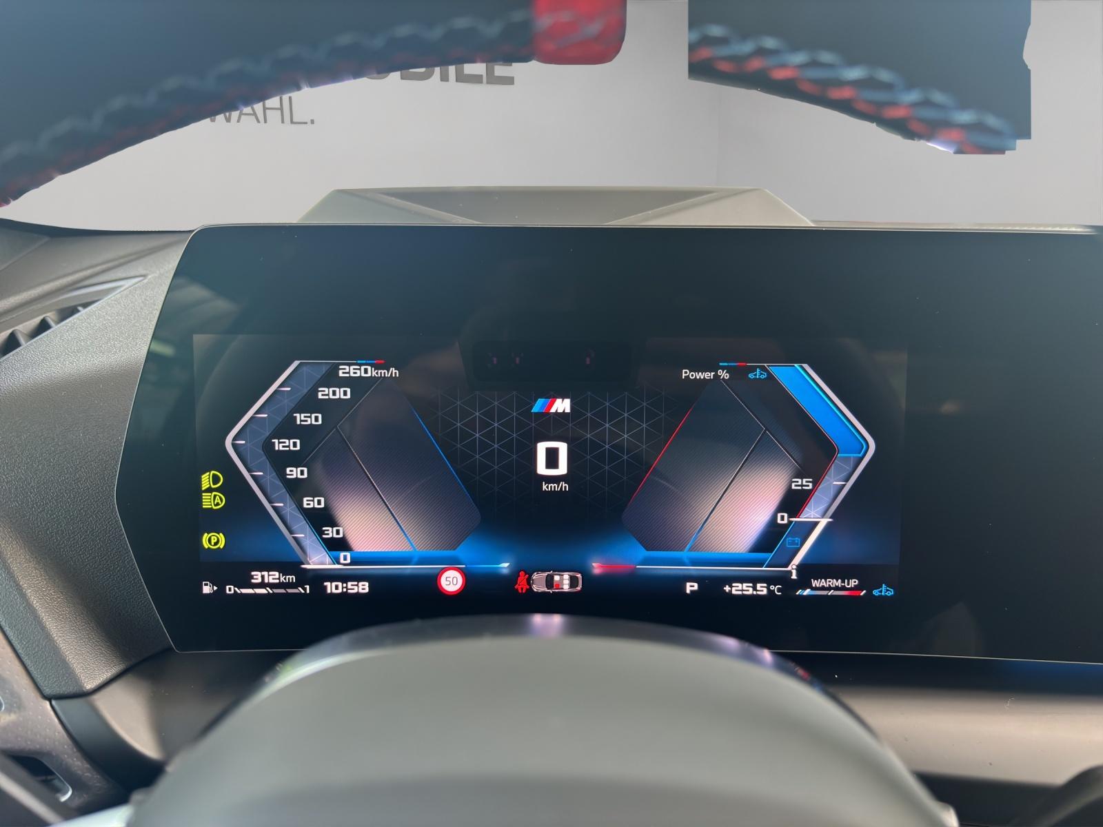 BMW M235i xDrive Gran Coupé-image-8