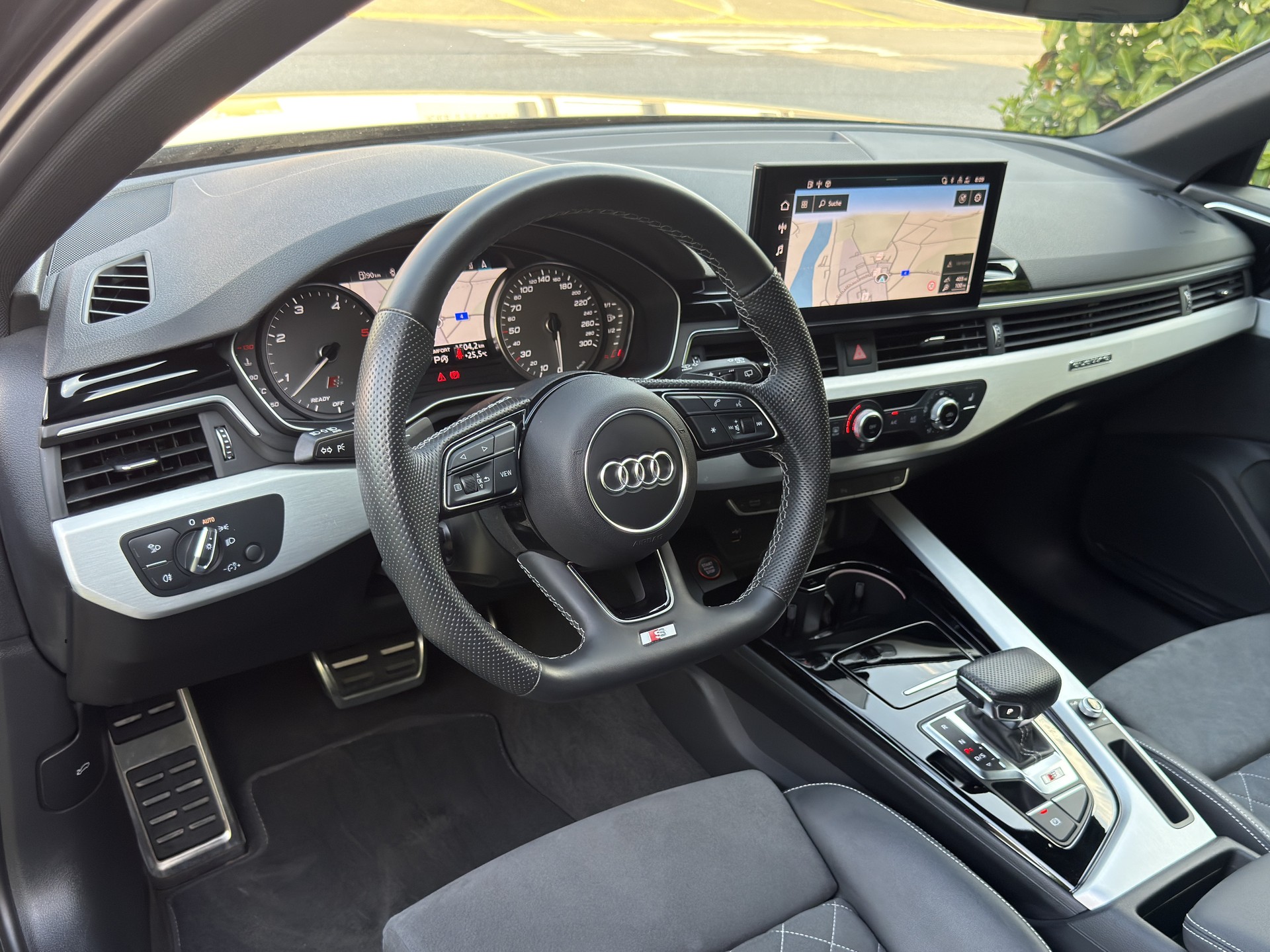 AUDI S4 Avant 3.0 V6 TDI quattro T-Tronic-image-8