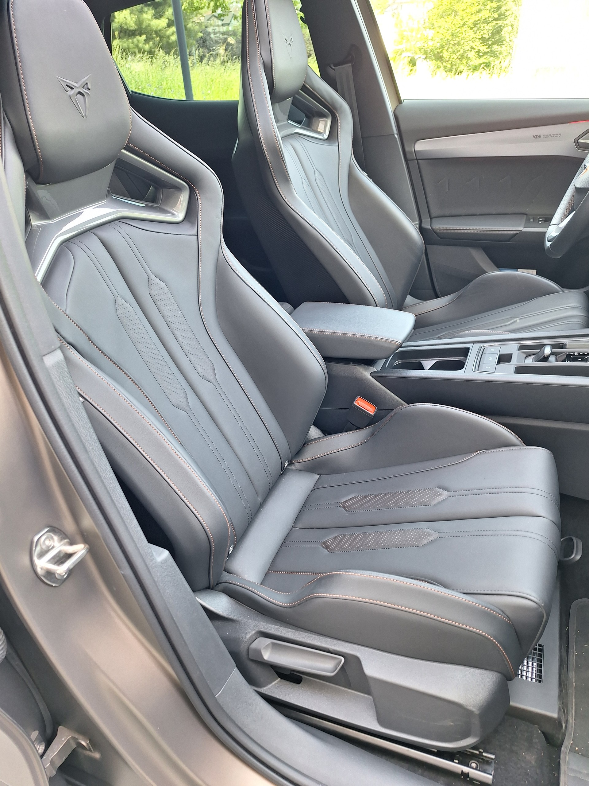 CUPRA Formentor 2.5 TSI VZ5 ABT 4Drive DSG 450PS-image-13