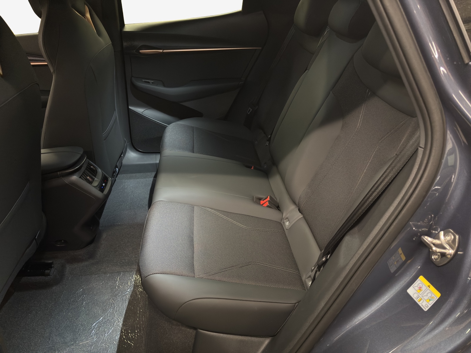 CUPRA Tavascan Type 8 77 kWh VZ-image-11