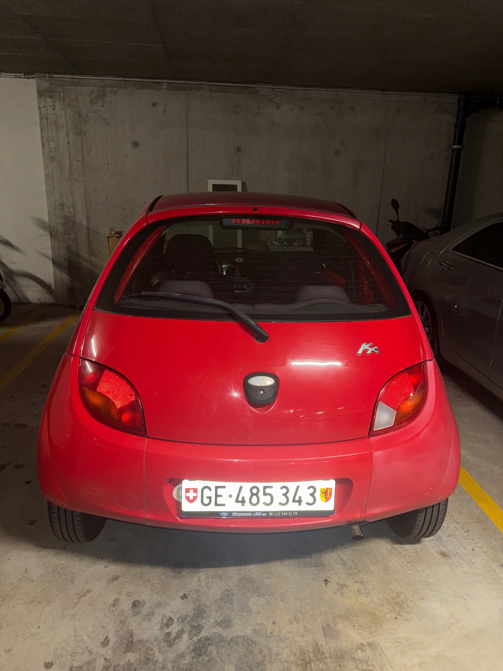 FORD 1.3i Colour-image-2