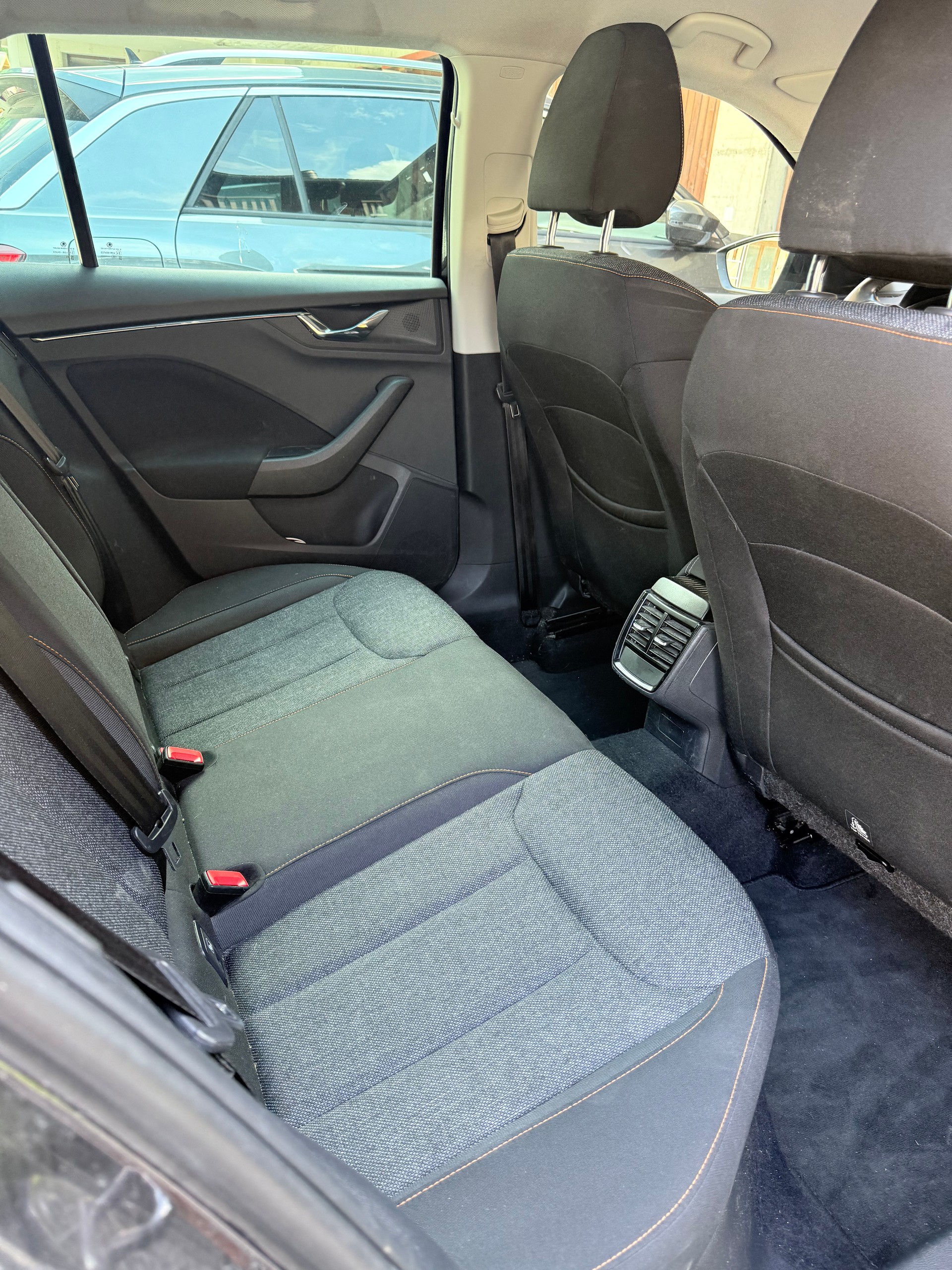 SKODA 1.0 TSI Clever DSG-image-4