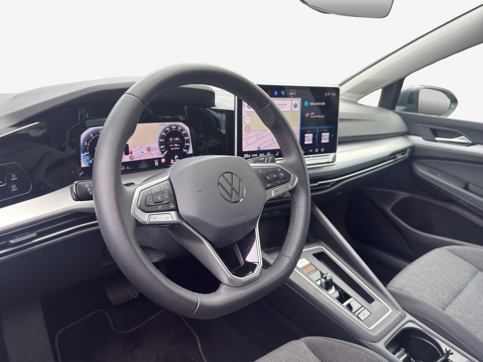 VW Golf 1.5 e TSI mHEV Life DSG-image-13