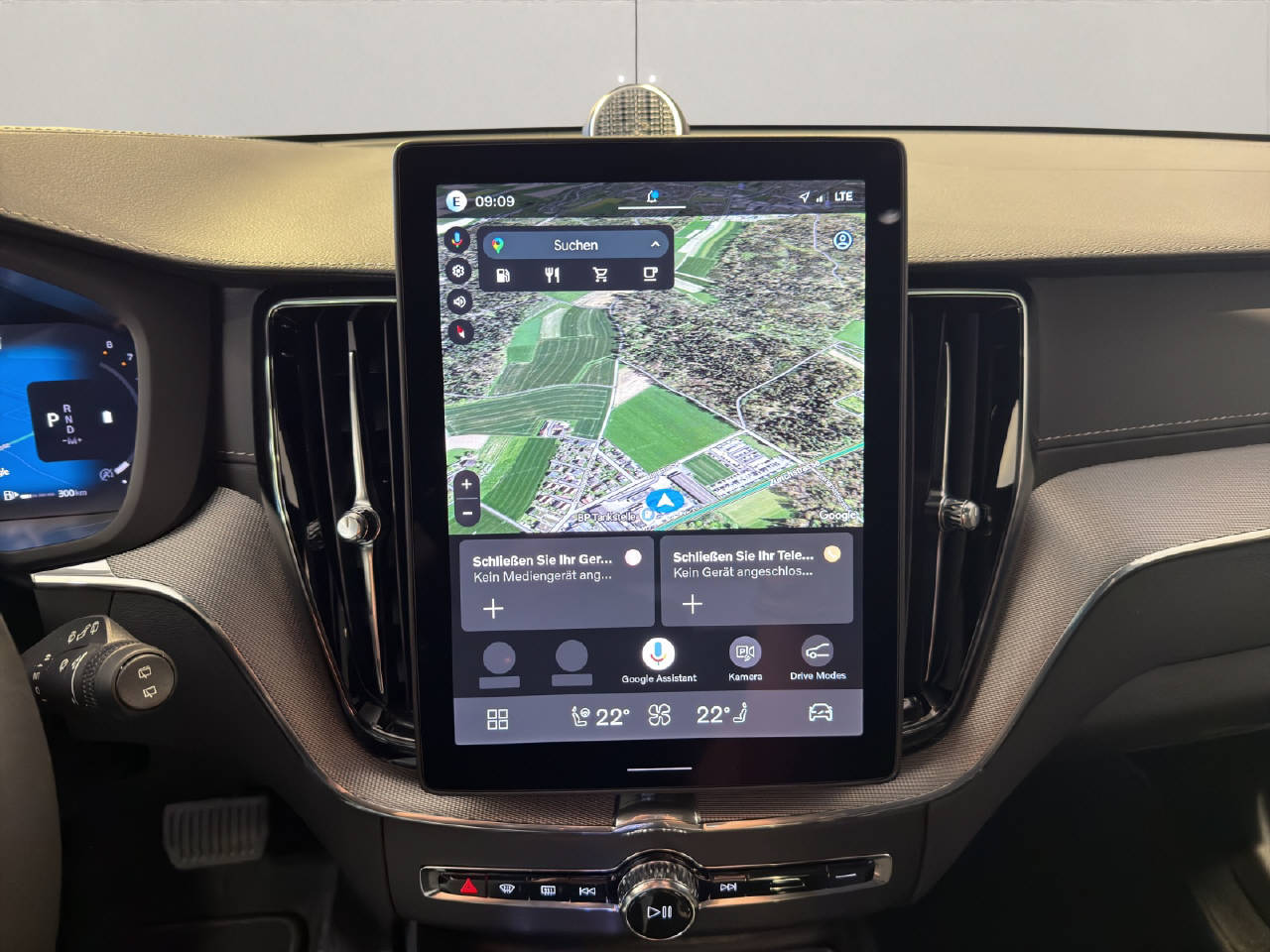 VOLVO XC60 2.0 B5 MH Ultra Dark AWD-image-9