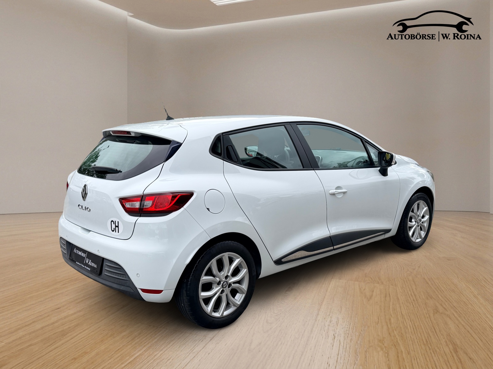 RENAULT Clio 1.2 16V T Zen-showroom-element-2