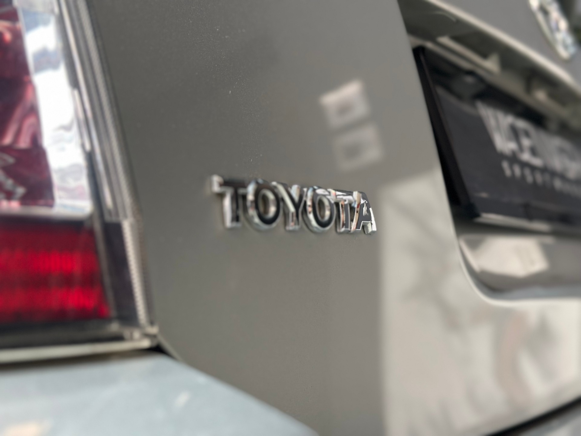 TOYOTA Prius 1.5 16V Hybrid-image-11