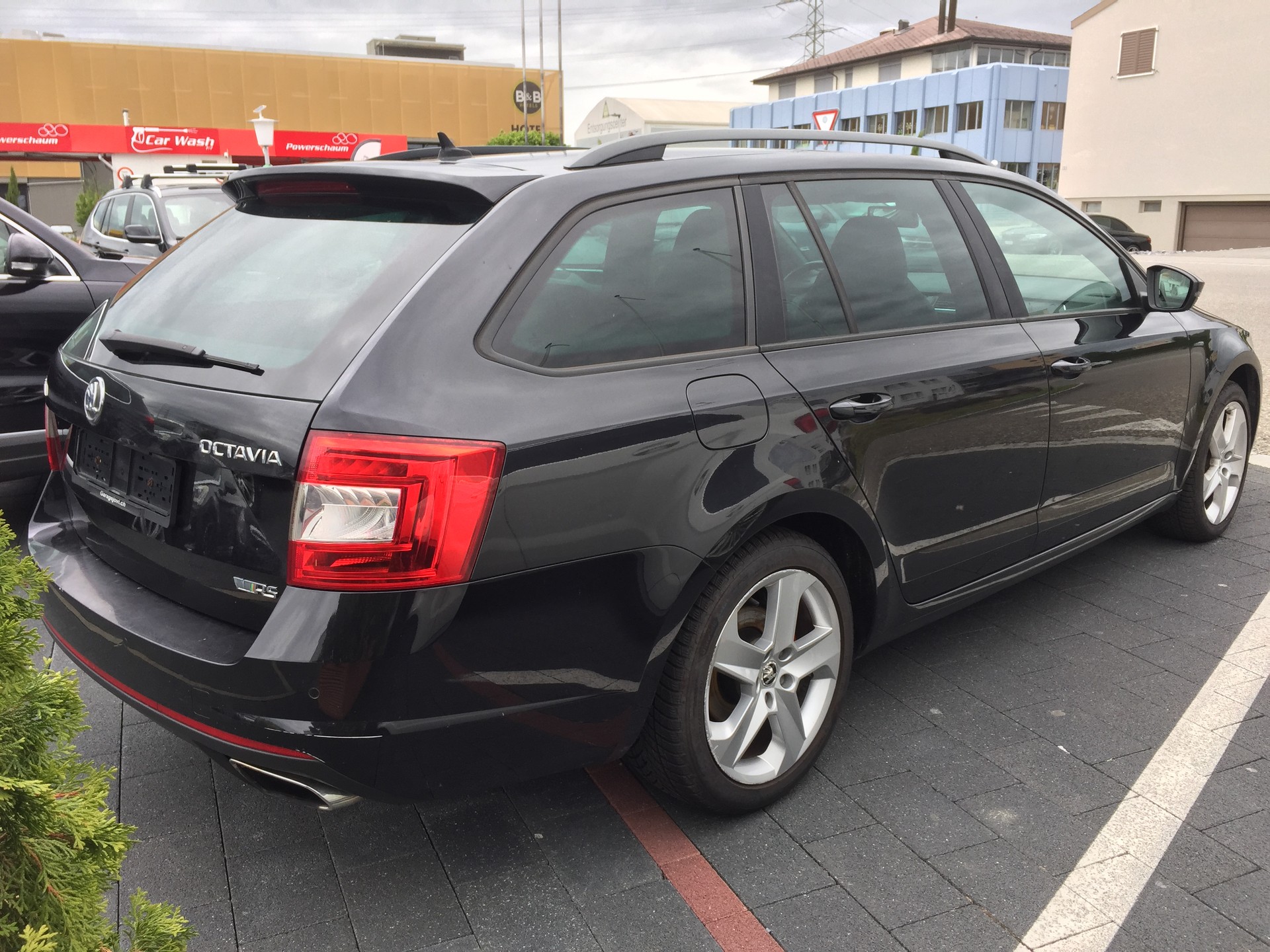 SKODA VRS-image-5