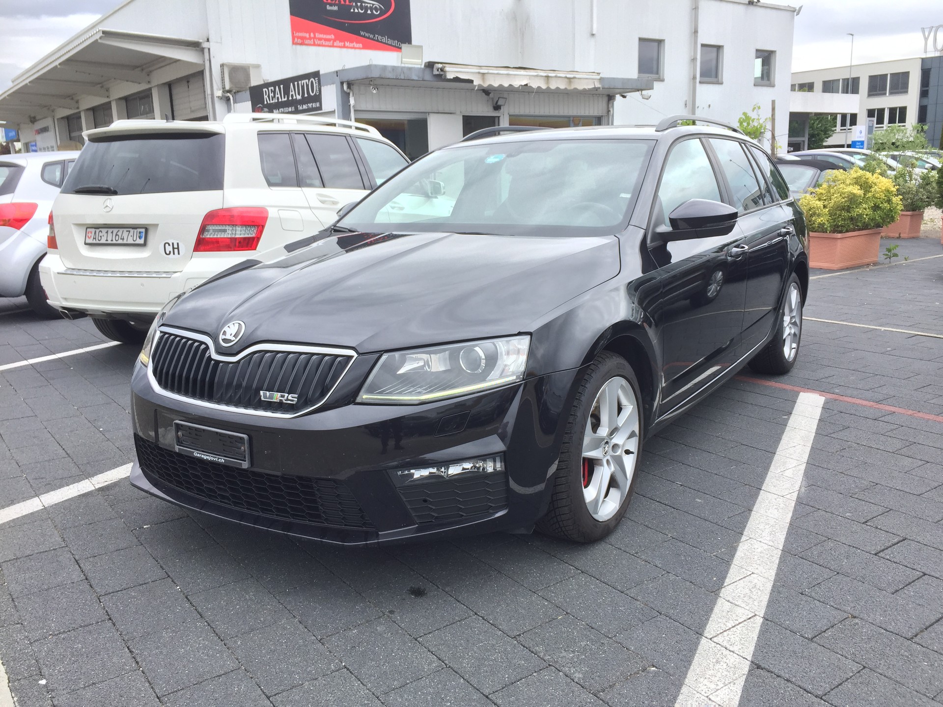 SKODA VRS-image-1