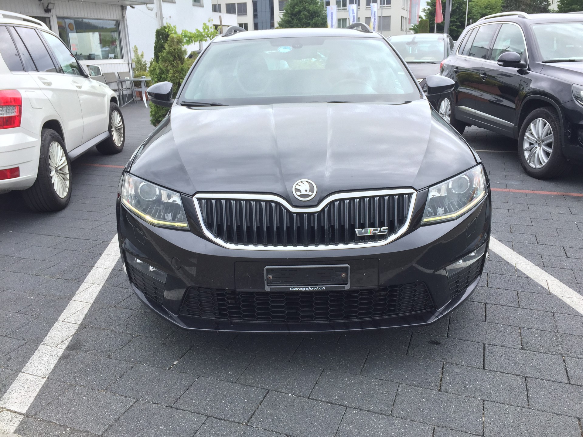 SKODA VRS-image-0