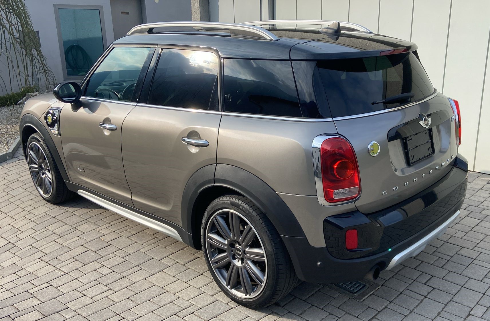 MINI Countryman Cooper S E ALL4 Steptronic-image-4