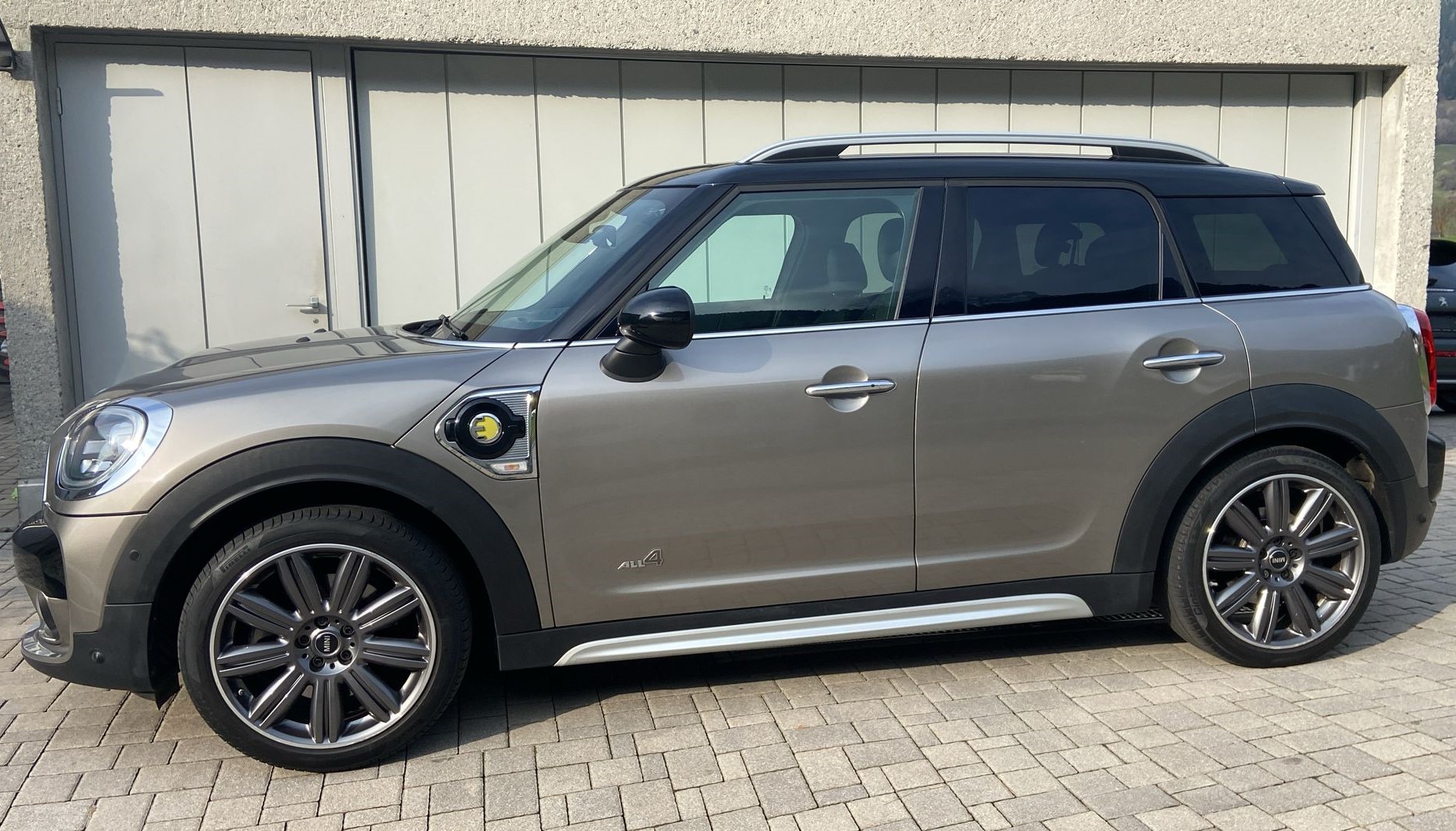 MINI Countryman Cooper S E ALL4 Steptronic-image-3