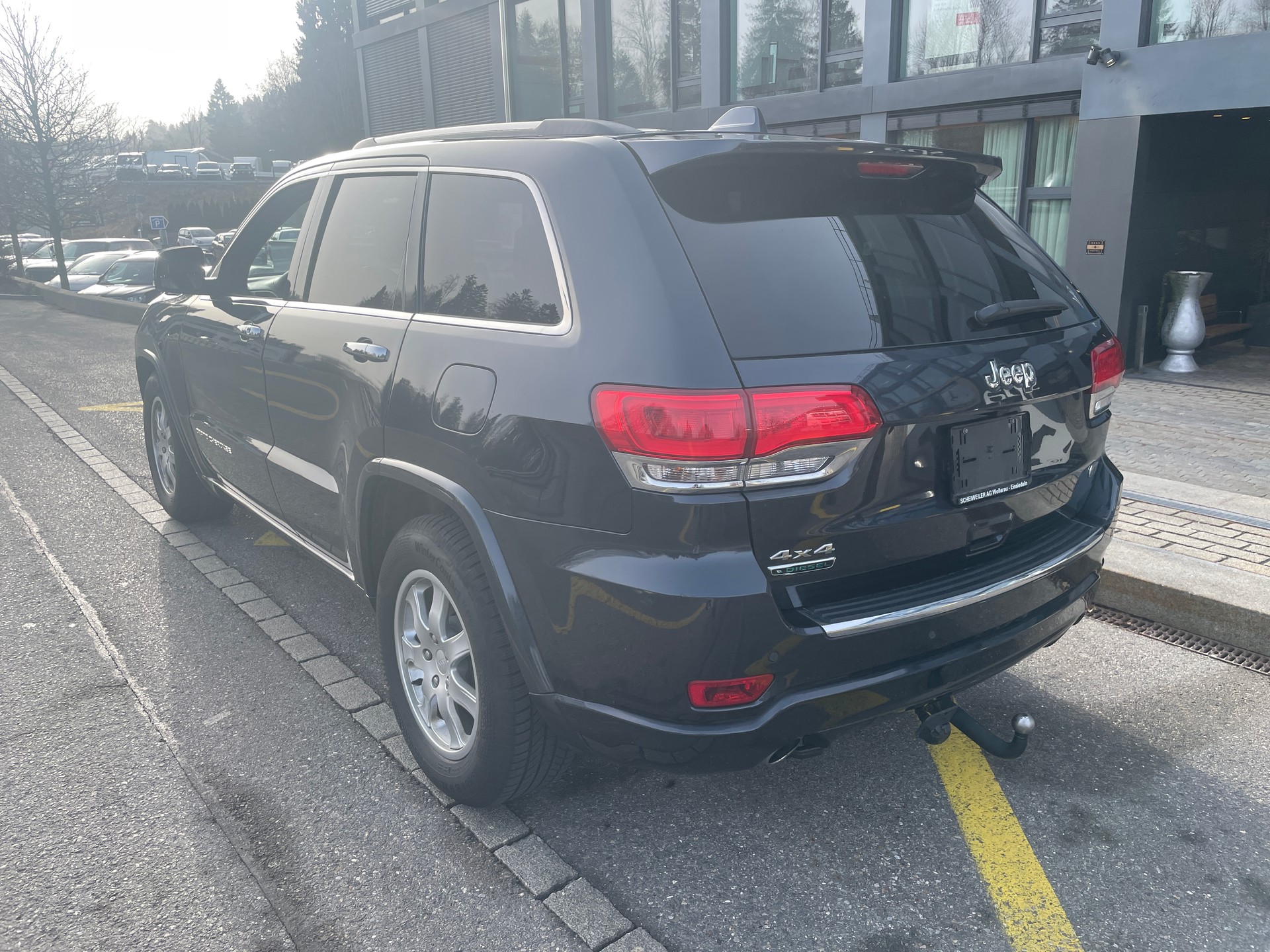 JEEP Grand Cherokee 3.0 CRD Overland Automatic-image-7