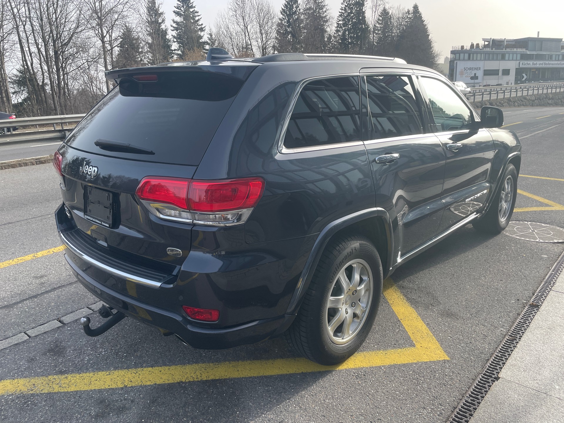 JEEP Grand Cherokee 3.0 CRD Overland Automatic-image-4