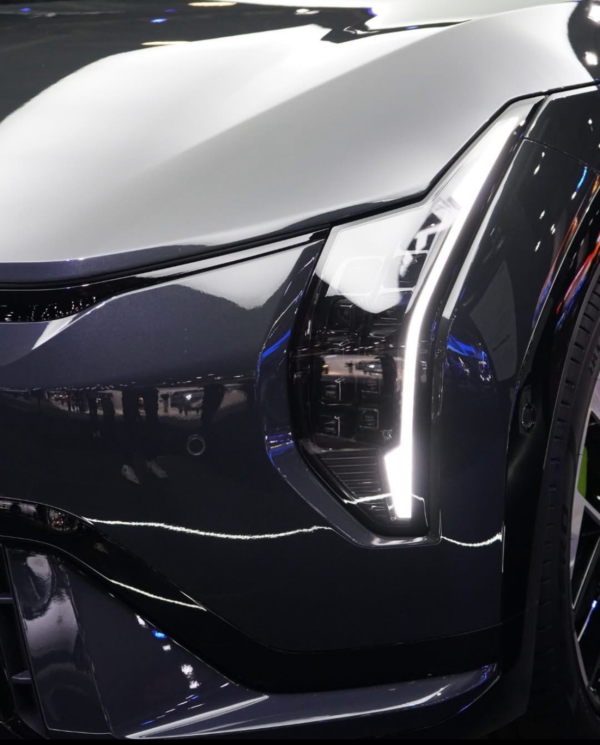 KIA EV4 81,4 kWh GT-Line 584km V2L-image-2